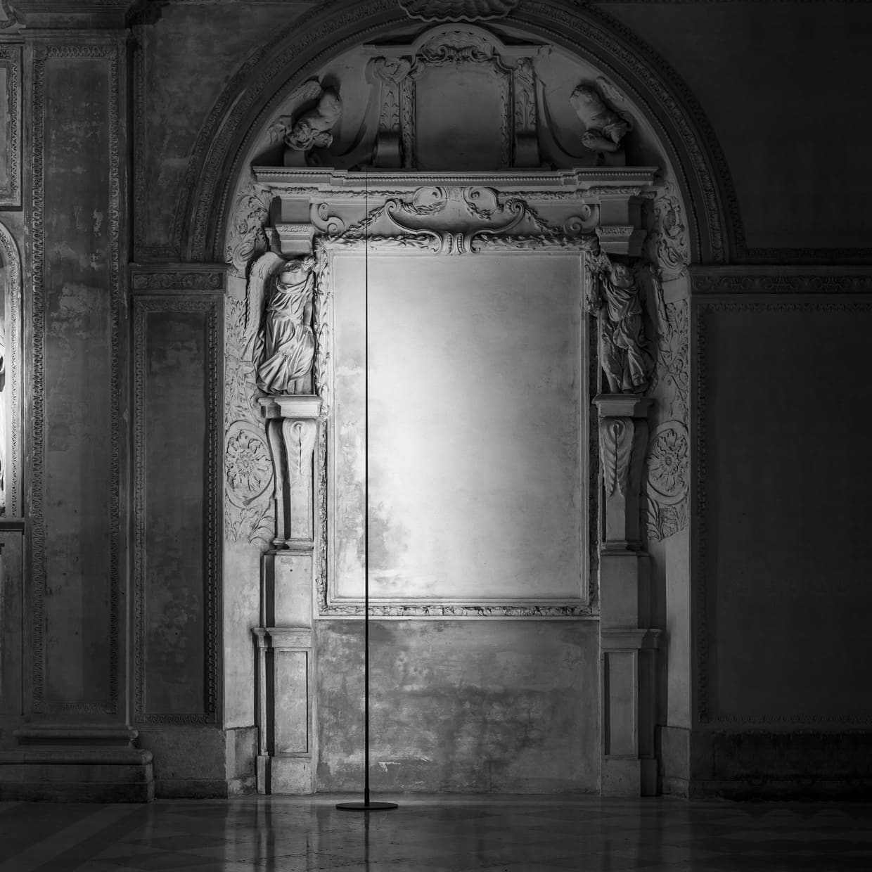 uploadimage/Den_san_Orgine_Floor_lamp_ORIGINE_by_Davide_Groppi_-_Conte_Living_italian_furniture.jpg