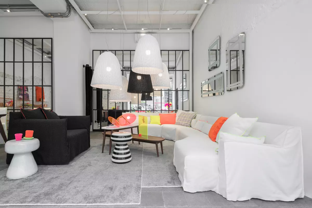 uploadimage/Ghost_armchair_gervasoni_conte_living_italian_furniture12_1.png
