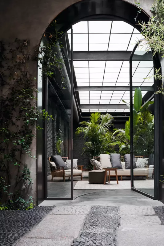 uploadimage/Gray_03_sofa_gervasoni_conte_living_italian_furniture1_1.png