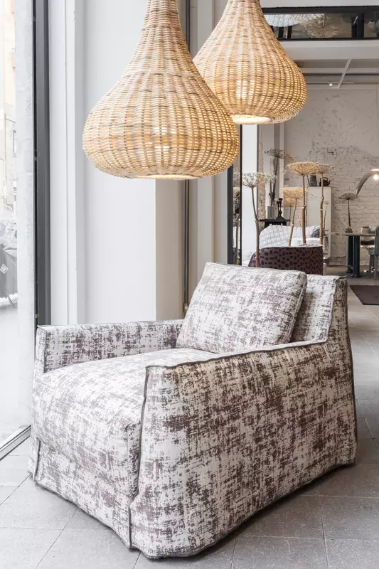 uploadimage/loll_05_armchair_gervasoni_conte_living_italian_furniture_1.png