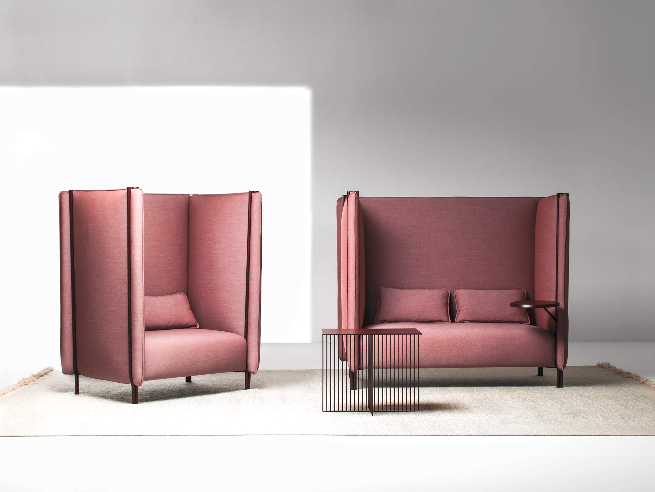 uploadimage/pinch-sofa-gallery-2.jpg